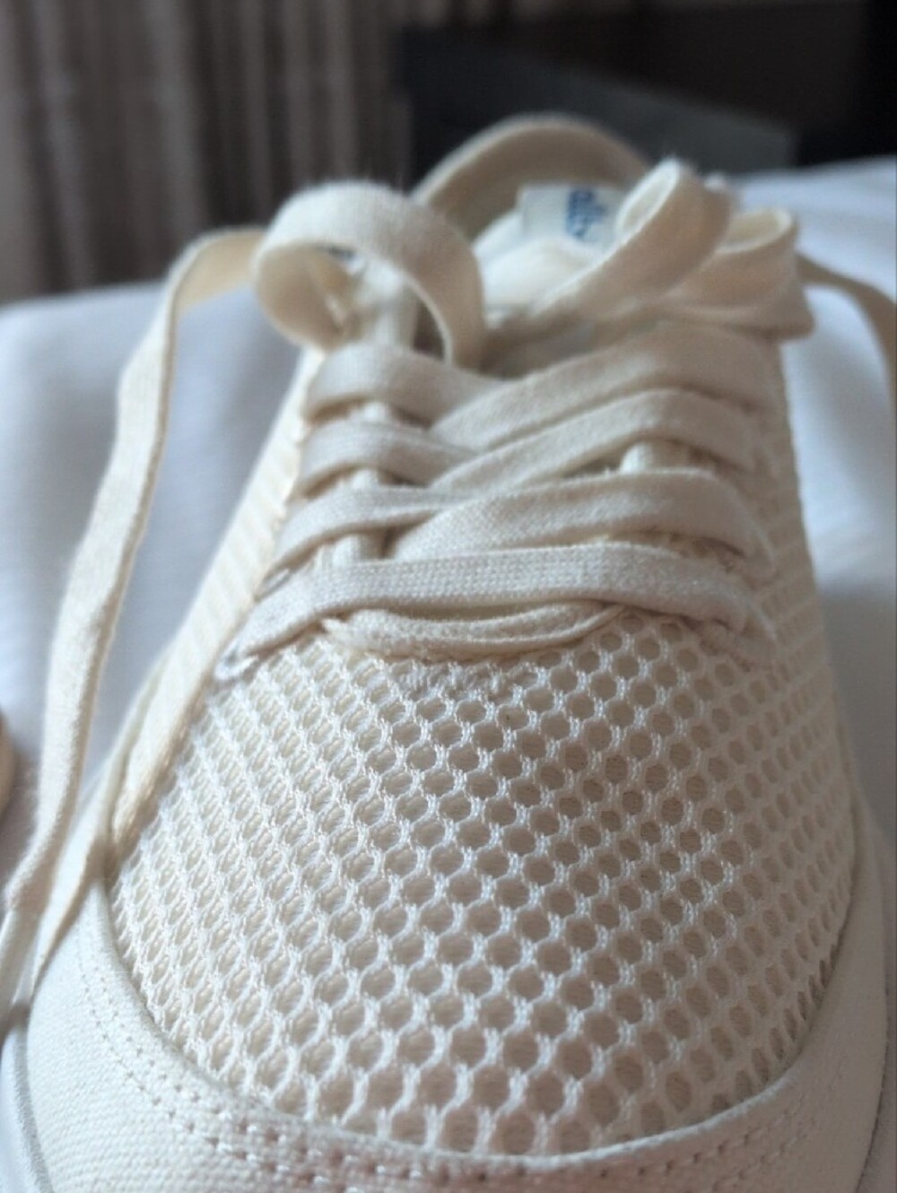 allbirds Cream Knit Lace-Up Sneakers with Multicolor Insole - Picture 4 of 4